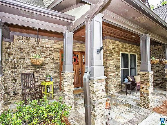 3rd image of 139 Glenstone Dr