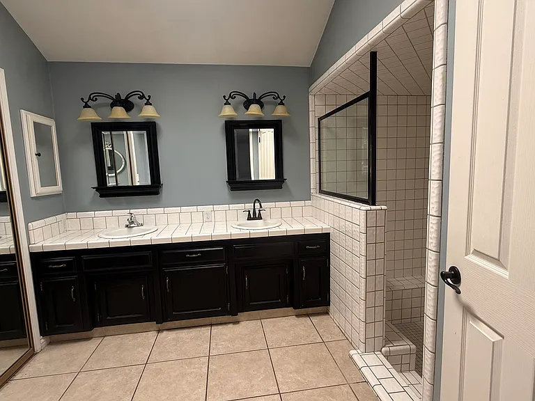 9409 High Oak Dr — Photo 20