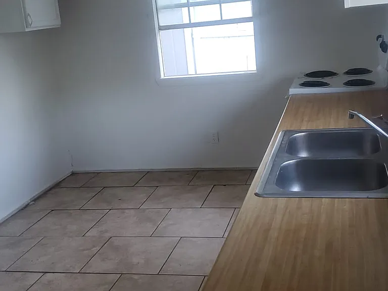 114 Dorsey St #3 — Photo 7