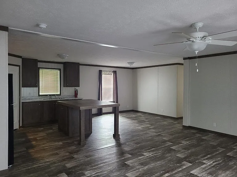 Norton Shores — Photo 87