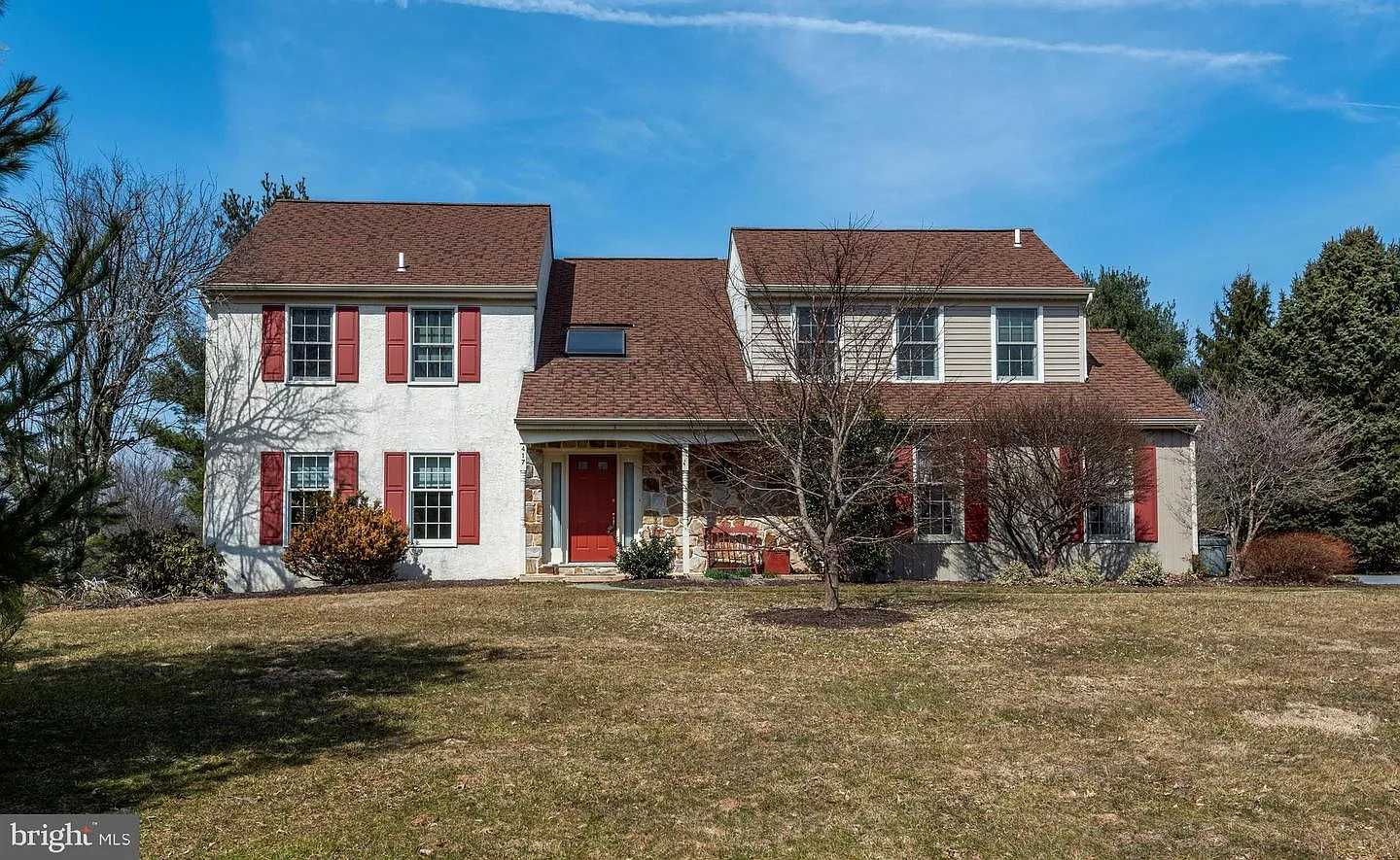 417 Beaumont Cir photo 1