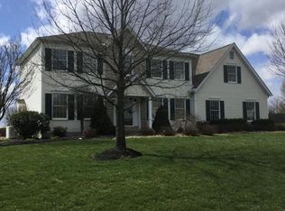 21 Gristmill Ct, Pataskala, OH 43062