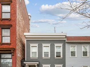 176 Eckford St, Brooklyn, NY 11222