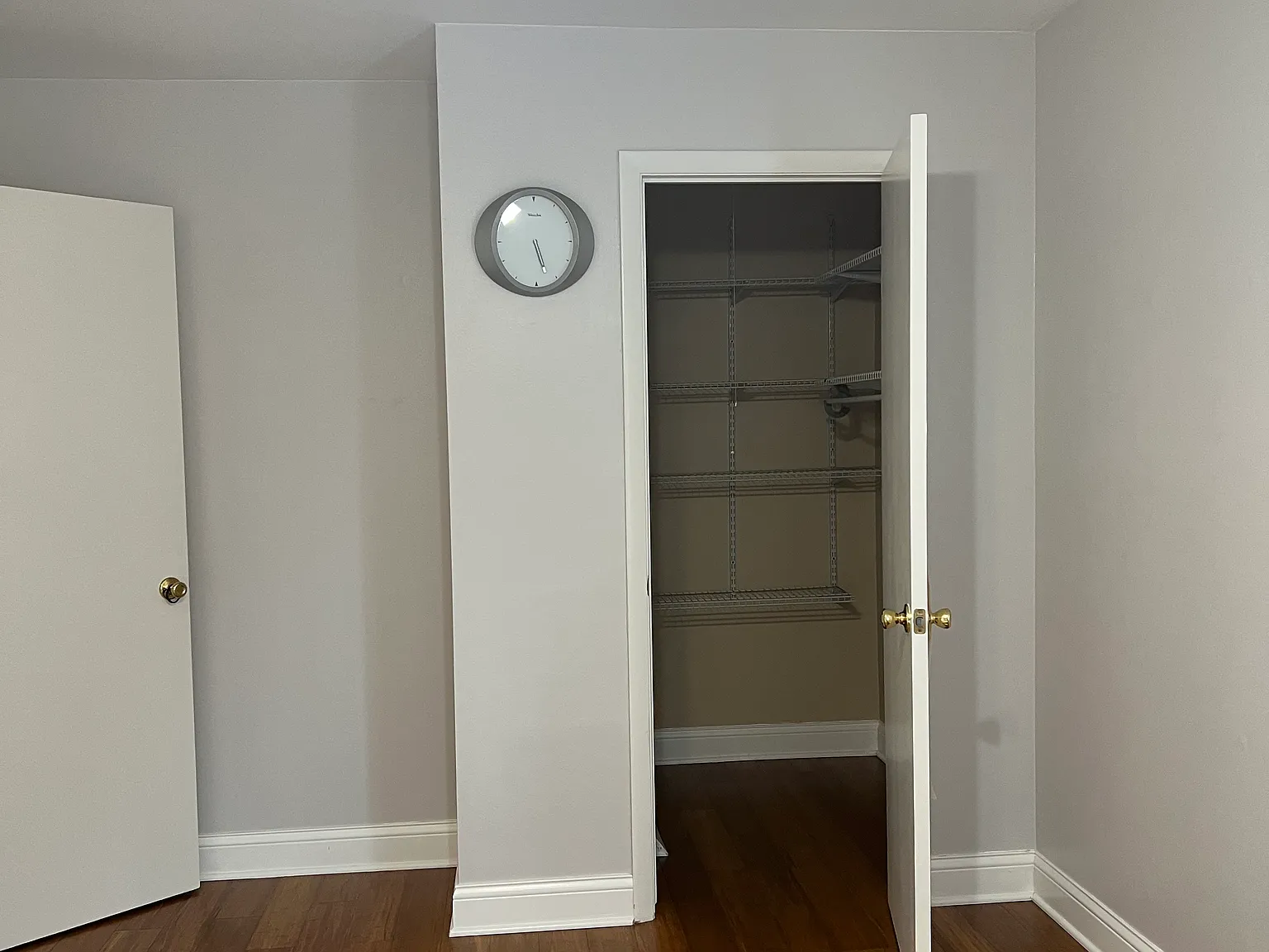 2 bed, 900 sqft, $1,875 — Photo 3