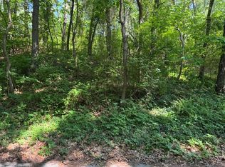 4 Lilac Ln, New Buffalo, MI 49117