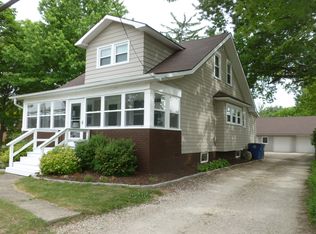 10736 Avenue Rd, Perrysburg, OH 43551