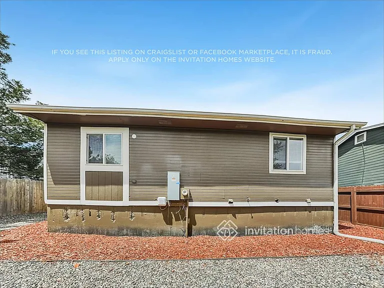 4246 S Gibralter St — Photo 20