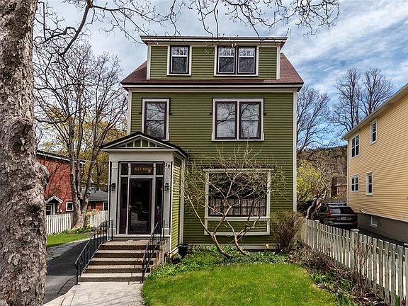 2nd image of 29 Topsail Road