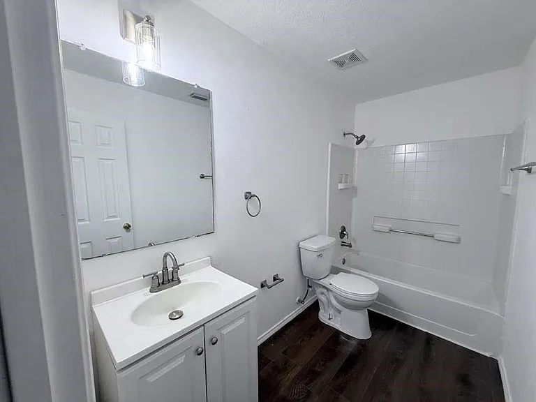 1011 Backland Ct — Photo 21