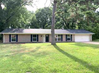 2803 Sherwood Dr, Longview, TX 75605
