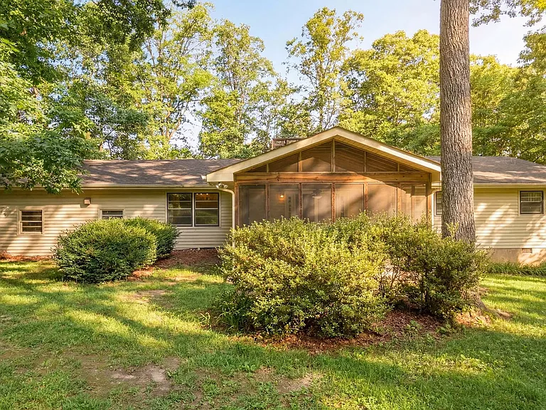 312 Arrow Dr — Photo 16