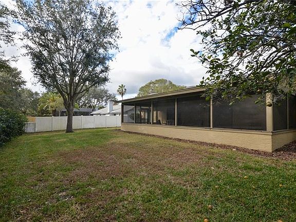 2nd image of 5136 Sun Palm Dr