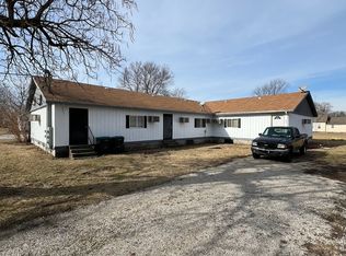573-585 S Mazon St, Coal City, IL 60416