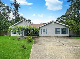60447 Sapphire St, Lacombe, LA 70445