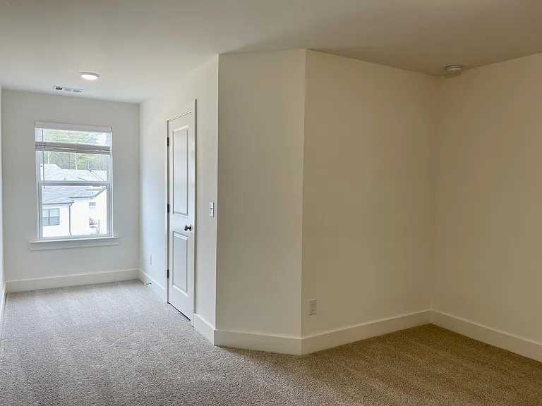 123 Auburn Run Ln #1 — Photo 19