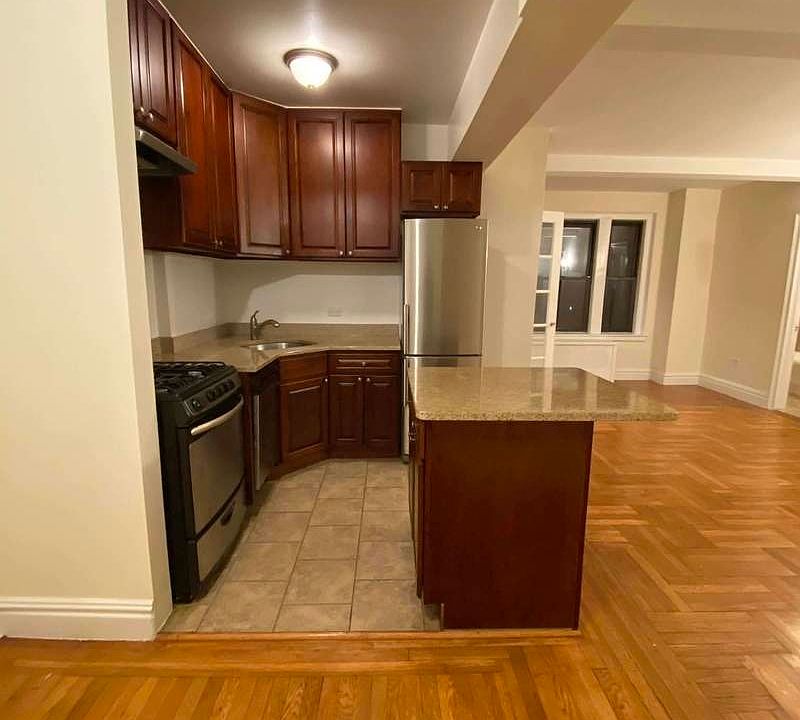1st image of 127 W 96th St #5CS