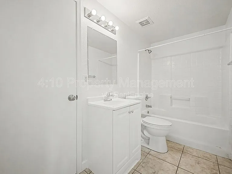 280 S Elizabeth Way #37 — Photo 19