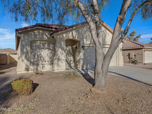 3rd image of 2672 W SILVER CREEK Lane