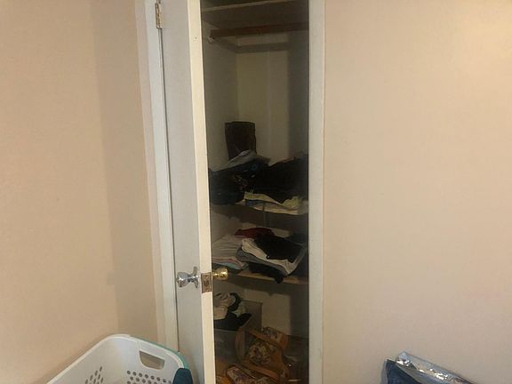 4th image of 128 Rockaway Ave #2