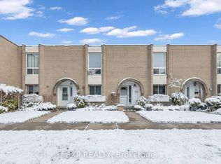 19 London Green Ct #85, Toronto, ON M3N 1K3