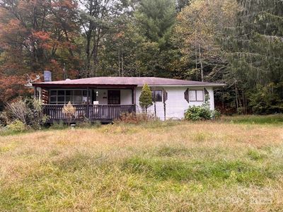1371 Wing Rd, Bakersville, NC, 28705