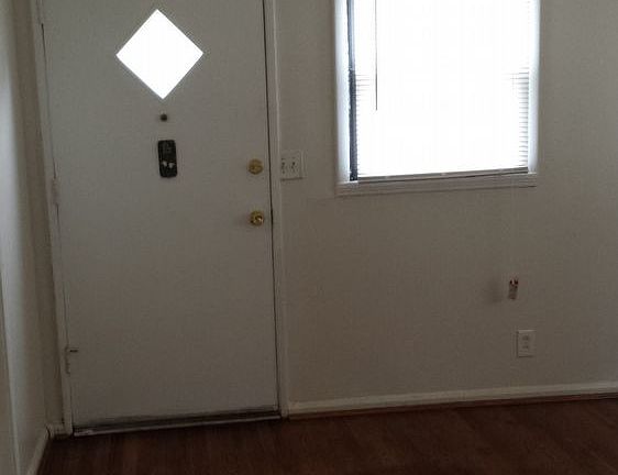 5th image of 1824 Catalpa Ave