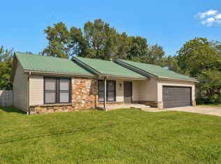 2520 S Fort Avenue, Springfield, MO 65807