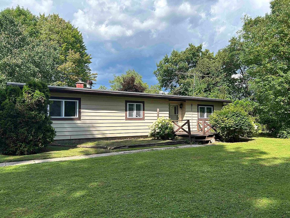 N3895 Riverpine Dr, Clintonville, WI 54929 MLS 50279304 Zillow