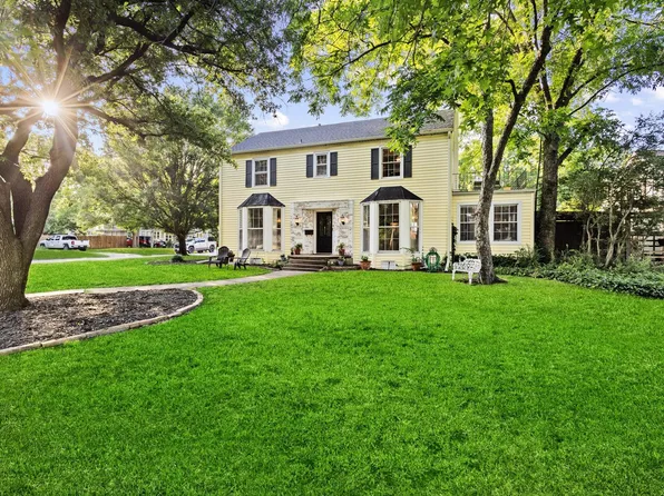 425 W Belden St, Sherman, TX 75092