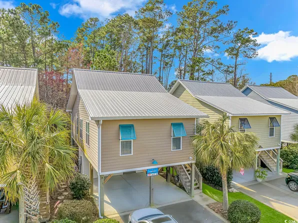 65 Weatherboard Ct., Pawleys Island, SC 29585