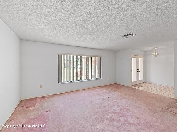 4th image of 11425 Beechdale Ave