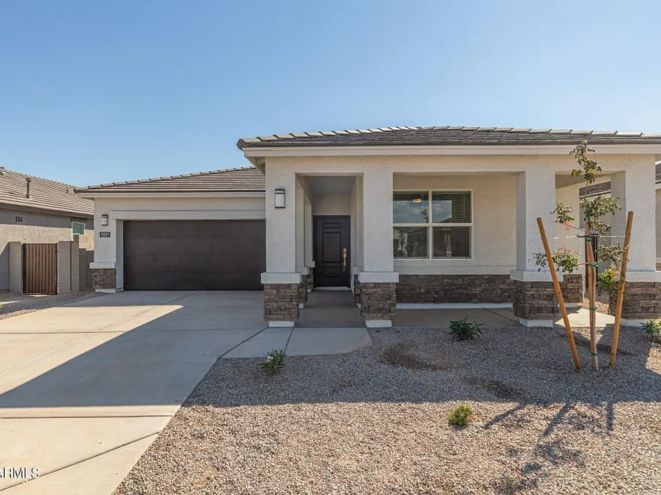 15371 W Smoketree Dr