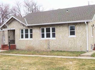 1105 Whitcher Ave, Sioux City, IA 51109