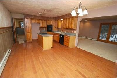 5th image of 5595 McRee Ln