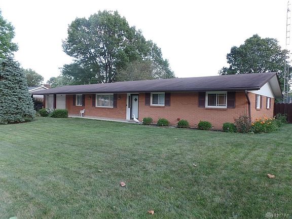 3rd image of 518 Berkshire Cir
