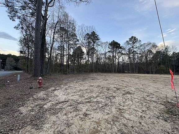 5th image of 1711 Arkla Plant Rd