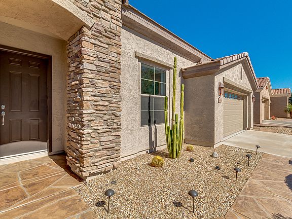 3rd image of 4194 E Carob Dr