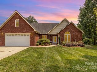 134 Stallion Ln, Statesville, NC 28625