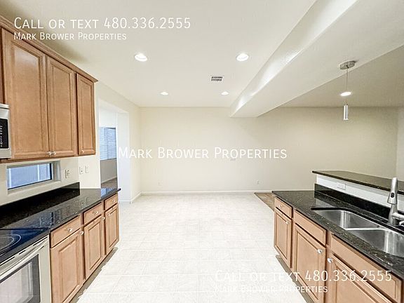 4th image of 27283 N 75th Dr