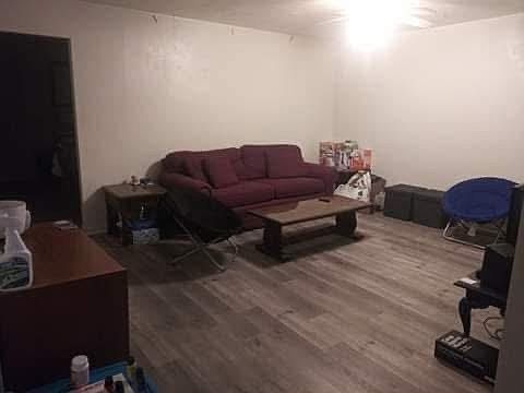 4th image of 212 Pheasant Run Dr