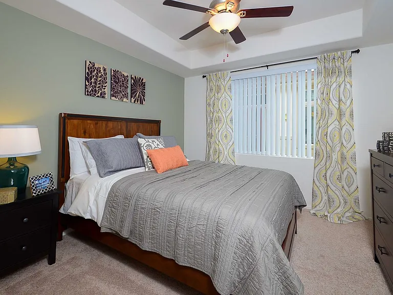 Avila Apartment Homes — Photo 52
