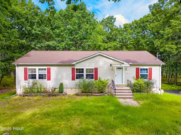 3124 Bluebird Dr, Bushkill, PA 18324