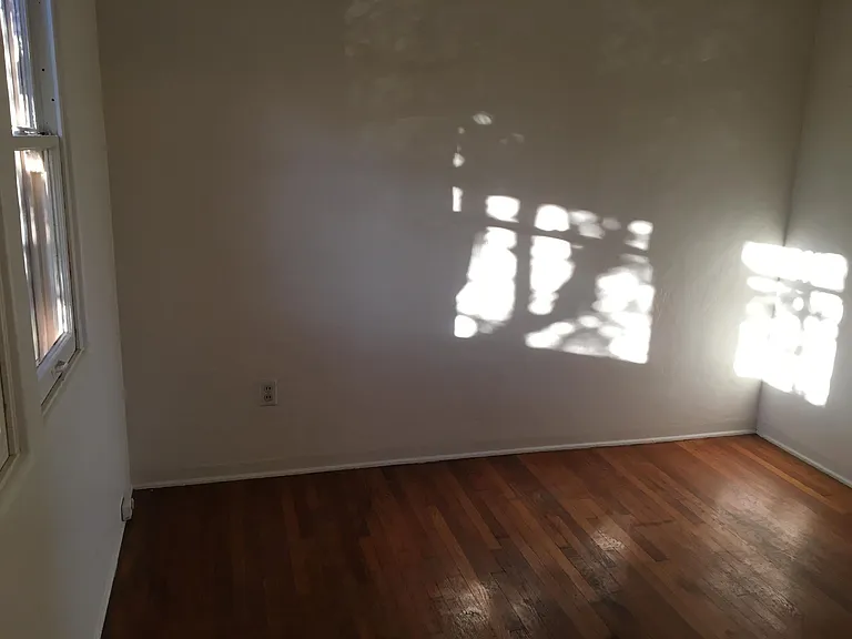 126 Juniper St — Photo 4