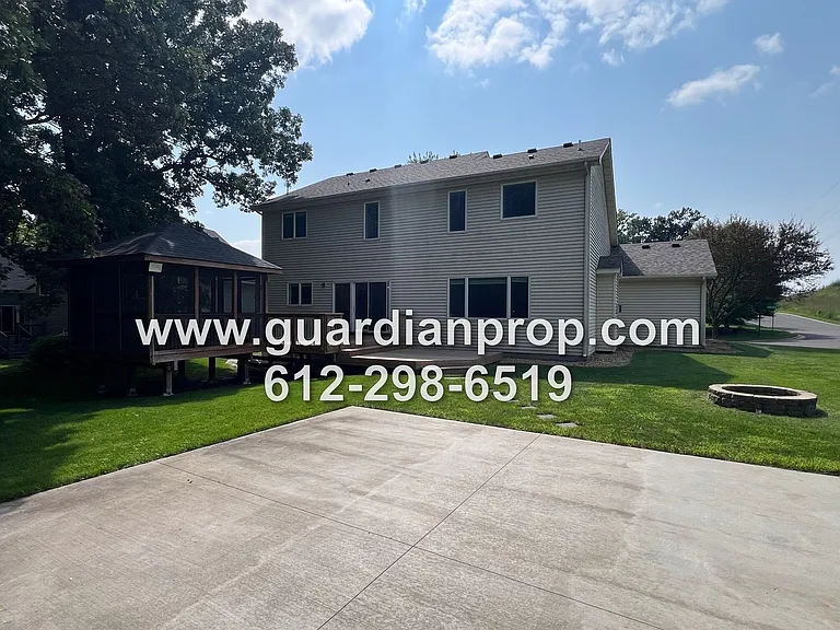 7303 Hidden Valley Ln S — Photo 29