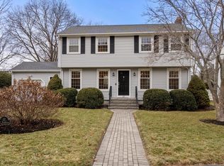 37 Standish Rd, Needham, MA 02492