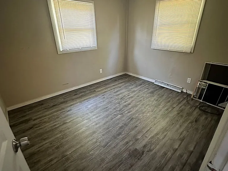 1714 Georgia Ave — Photo 5
