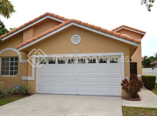 504 SW 177th Ave, Hollywood, FL 33029