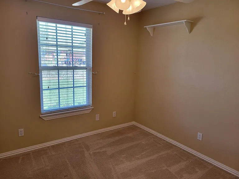 2301 Jadyn Ln — Photo 20