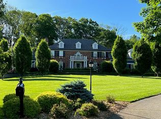 36 Forest View Dr, Chester, NJ 07930