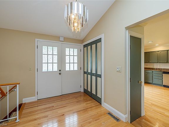 4th image of 4668 Azalea Ln